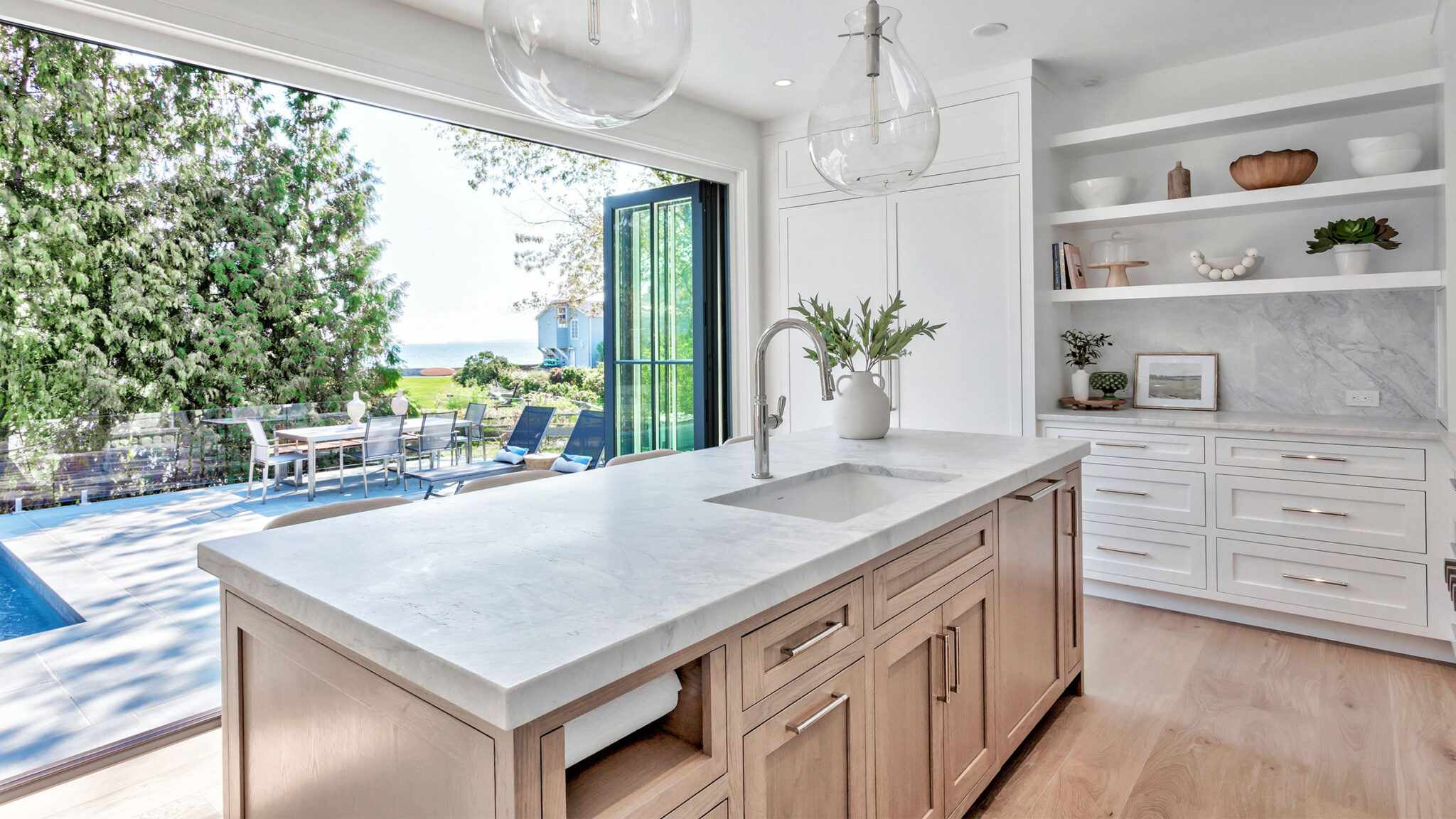 Old Greenwich new house kitchen island